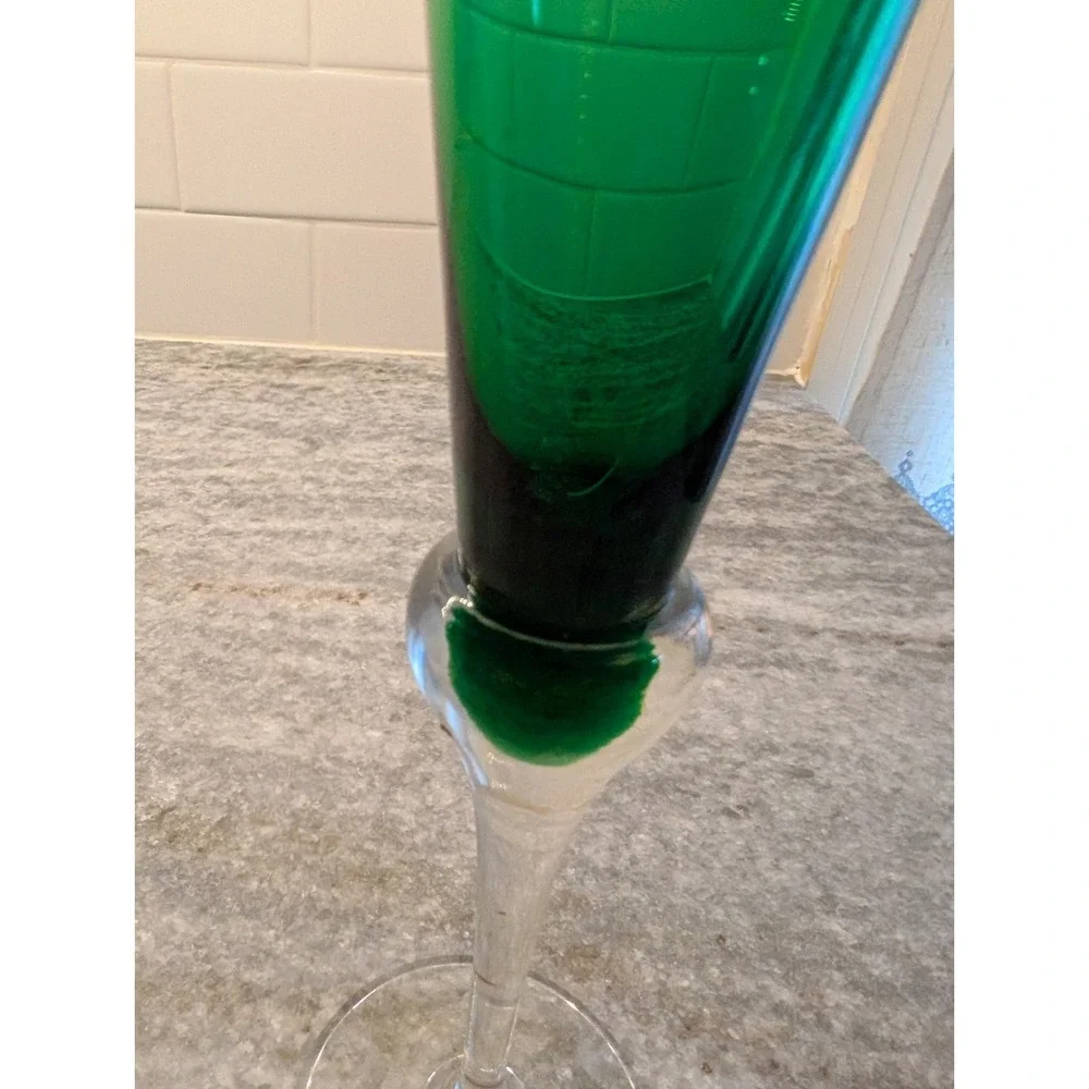 Lenox Crystal EMERALD Green Champagne Flute, Etched‎ Holly